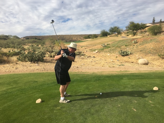 2017/12(December)/Tucson-Visit-with-Jim-Janeen/640x480_2017-12-11 13-51-50-Golf-Jim.JPG